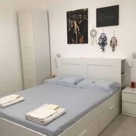 Monnalisa Apartment *