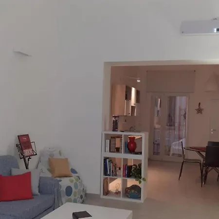 Monnalisa Apartment *